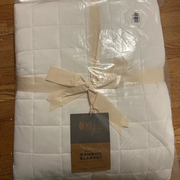 Kyte BABY Bedding Kyte Baby Adult Size Blanket 25 Tog In Cloud Nwt